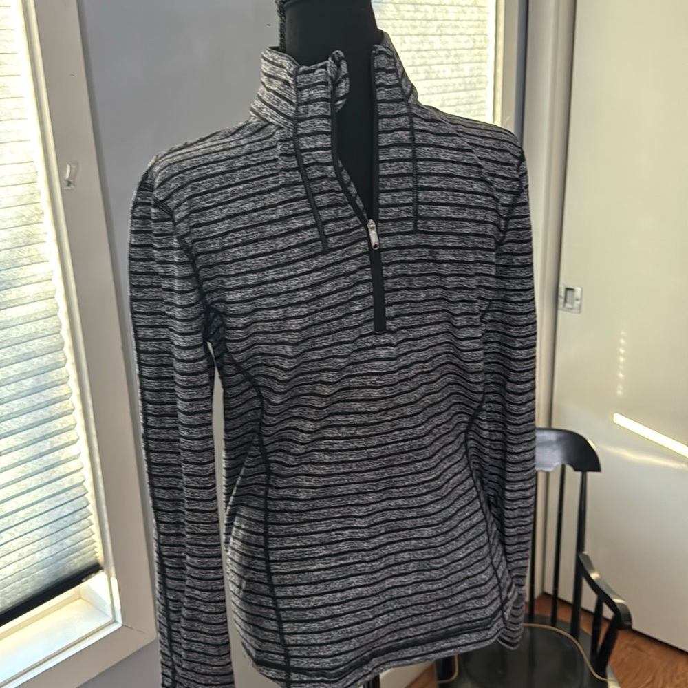 Lululemon pullover